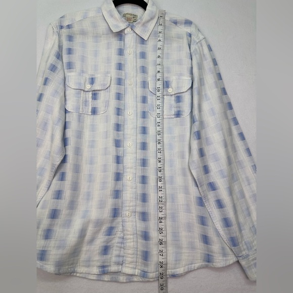 Light Blue and White Plaid Button-Up Shirt - Picture 7 of 9